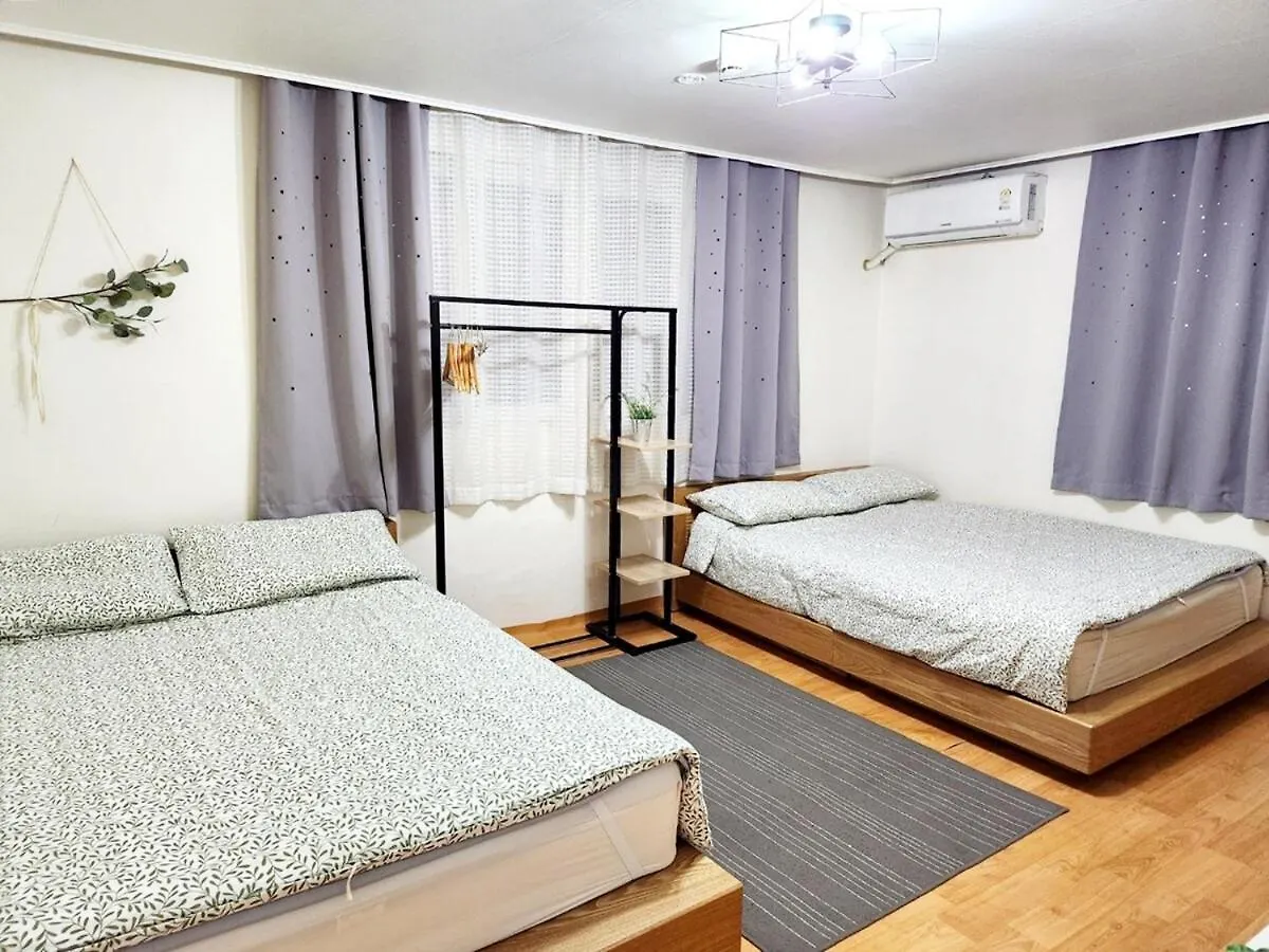 Howl'S House Seoul Sydkorea